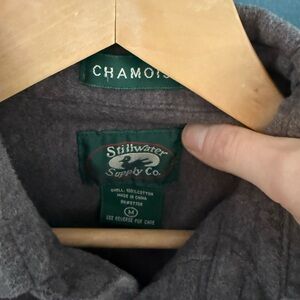 Stillwater Supply Co. Gray Casual Button Down Shirt